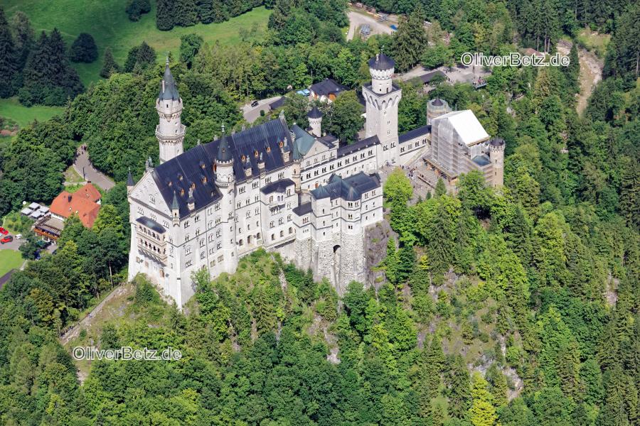 Neuschwanstein_1821.jpg